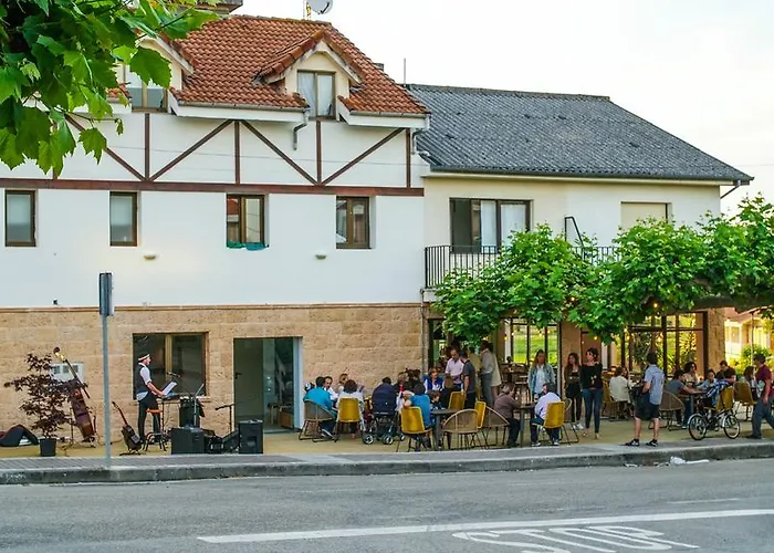 Hotel Fin Surf House 3*